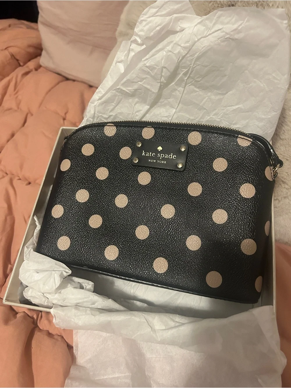 Kate Spade black/cream purse